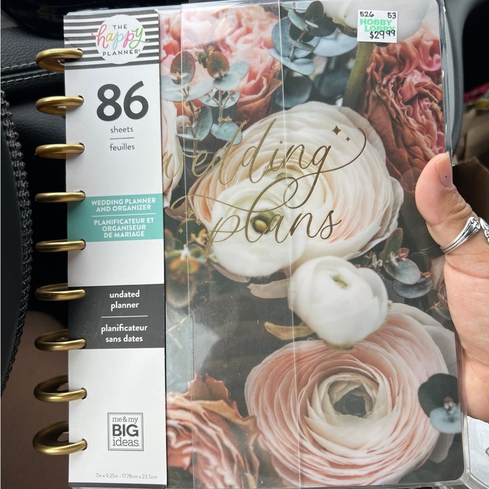Undated Wedding Plans Happy Planner
CLASSIC WEDDING ORGANIZER LAYOUT - 12 MONTHS - Picture 2 of 3